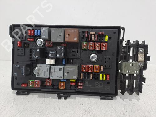 fuse-box-opel-astra-j-p10-2009-2010-2011-2012-2013-2014-2015-2016-32519556 main image