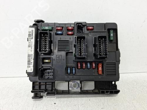 Used Fuse box Fuse box PEUGEOT 206 Hatchback (2A/C) 1.4 HDi eco 70 (68 hp) 32630215 32630215