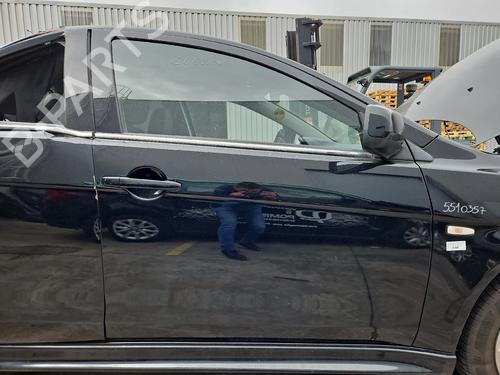 right-front-door-mitsubishi-lancer-viii-cy_a-cz_a-2007-32754265 main image