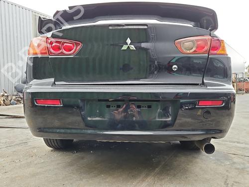 Bagtil kofangere MITSUBISHI LANCER VIII (CY_A, CZ_A) 2.0 DI-D (CY8A) (140 hp) 32754273