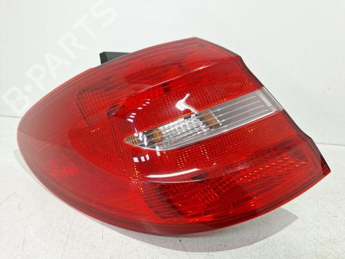 Used Left taillight Left taillight 32672982 32672982