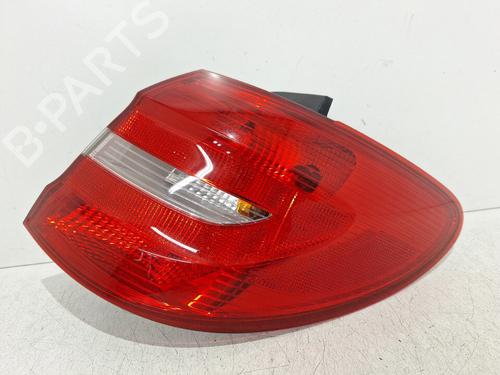 Used Right taillight Right taillight MERCEDES-BENZ B-CLASS Sports Tourer (W246, W242) B 180 CDI (246.200) (109 hp) 32672981 32672981