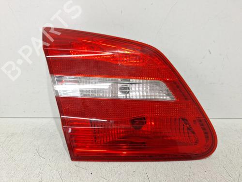 Used Left tailgate light Left tailgate light MERCEDES-BENZ B-CLASS Sports Tourer (W246, W242) B 180 CDI (246.200) (109 hp) 32672980 32672980