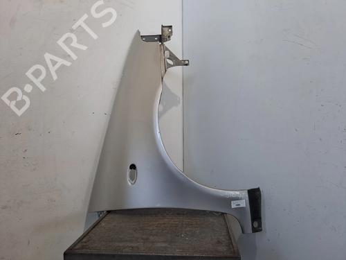 Aile avant droite FIAT PUNTO (176_) 1.7 TD (69 hp) 33028387
