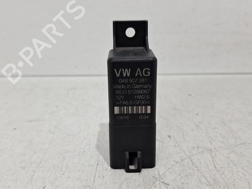 Used Electronic module Electronic module VW POLO V (6R1, 6C1) 1.4 TDI (75 hp) 33041044 33041044