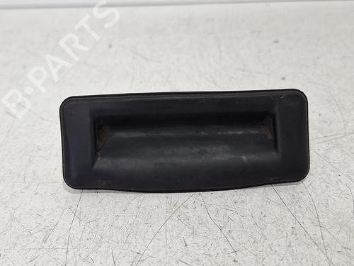 Used Tailgate handle Tailgate handle SKODA SUPERB II Estate (3T5) 1.9 TDI (105 hp) 33199939 33199939