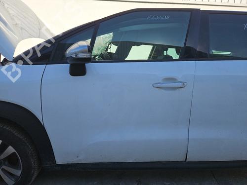 Used Left front door Left front door CITROËN C3 AIRCROSS II (2R_, 2C_) 1.2 PureTech 82 (2RHMRC, 2RHMZB) (82 hp) 33466561 33466561