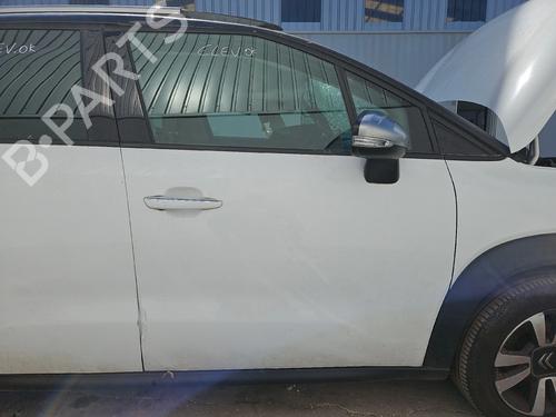 Used Right front door Right front door CITROËN C3 AIRCROSS II (2R_, 2C_) 1.2 PureTech 82 (2RHMRC, 2RHMZB) (82 hp) 33466560 33466560