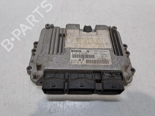 Used Engine control unit (ECU) Engine control unit (ECU) PEUGEOT 307 Break (3E) 1.4 HDi (68 hp) 33661137 33661137