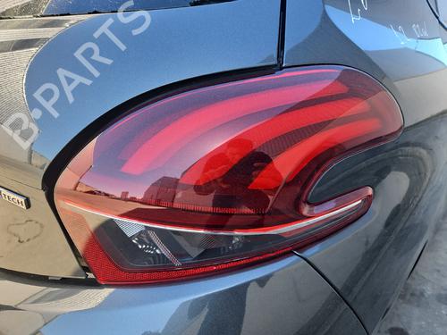 Used Right taillight Right taillight PEUGEOT 208 I (CA_, CC_) 1.2 VTI 82 (82 hp) 33695904 33695904