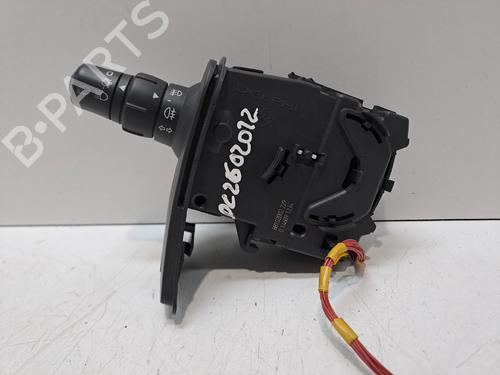Used Headlight switch Headlight switch RENAULT CLIO III (BR0/1, CR0/1) 1.2 16V (BR02, BR0J, BR11, CR02, CR0J, CR11) (75 hp) 33706913 33706913