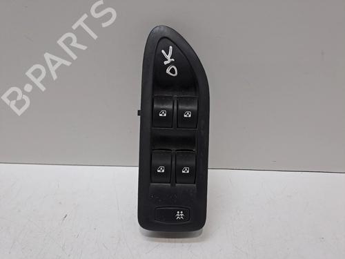 Used Left front window switch Left front window switch RENAULT LAGUNA II (BG0/1_) 1.9 dCi (BG08, BG0G) (120 hp) 33721647 33721647