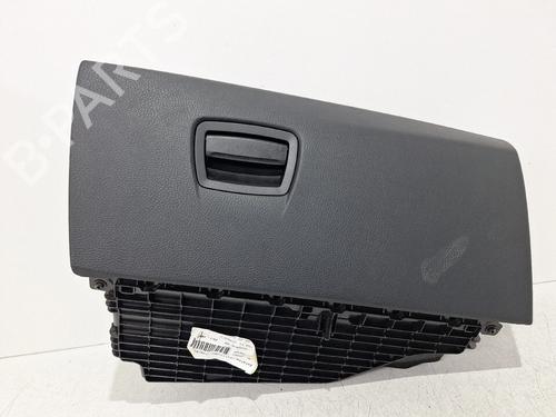 Handskerum Handskerum BMW 5 (F10) 535 d xDrive (313 hp) 33797291 33797291