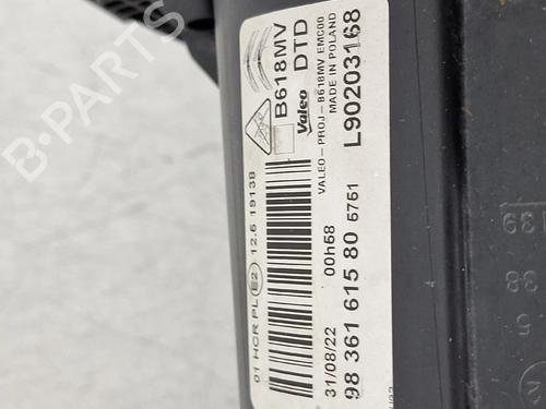 Right headlight CITROËN C3 III (SX) 1.2 PureTech 82 | BP34005353C29  - Image 10