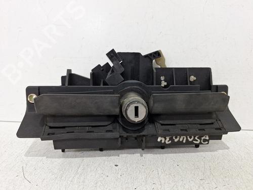 Used Tailgate handle Tailgate handle AUDI A3 (8L1) 1.9 TDI (90 hp) 34345242 34345242