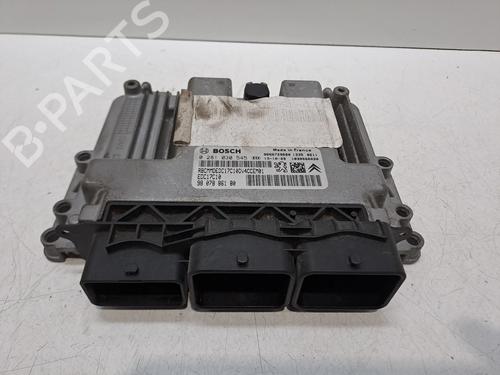 Used Engine control unit (ECU) Engine control unit (ECU) PEUGEOT 208 I (CA_, CC_) 1.4 HDi (68 hp) 34392609 34392609