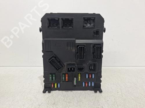 Used Fuse box Fuse box CITROËN C3 I (FC_, FN_) 1.1 i (60 hp) 34401981 34401981