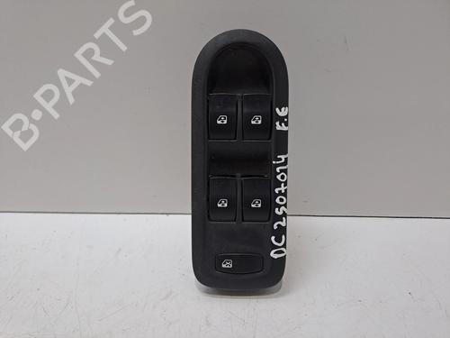Used Left front window switch Left front window switch RENAULT GRAND SCÉNIC II (JM0/1_) 1.5 dCi (JM02, JM13) (101 hp) 34707345 34707345