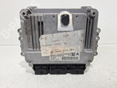 Used Engine control unit (ECU) Engine control unit (ECU) CITROËN C4 I (LC_) 1.4 16V (88 hp) 35739260 35739260