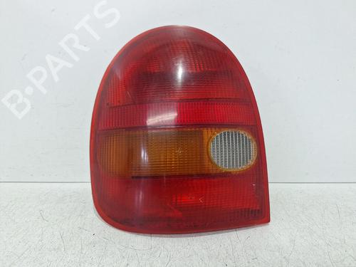 Farolim esquerdo Farolim esquerdo OPEL CORSA B (S93) 1.0 i 12V (F08, F68, M68) (54 hp) 35793385 35793385