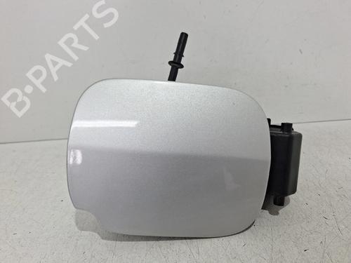 fuel-flap-renault-clio-iii-br01-cr01-2005-2006-2007-2008-2009-2010-2011-2012-2013-2014-35805102 main image