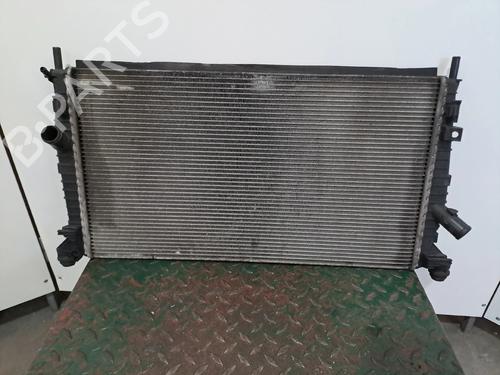 water-radiator-volvo-v50-545-2003-2004-2005-2006-2007-2008-2009-2010-2011-2012-36026579 main image