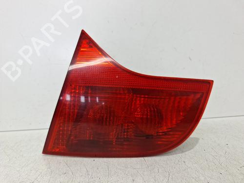 right-tailgate-light-audi-a4-b7-avant-8ed-2004-2005-2006-2007-2008-36138543 main image
