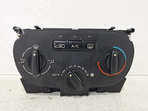Used Climate control Climate control PEUGEOT 307 (3A/C) 1.4 HDi (68 hp) 36280499 36280499