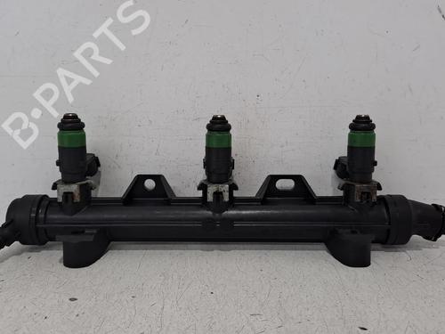 Used Injection rail Injection rail VW POLO IV (9N_, 9A_) 1.2 12V (64 hp) 36363794 36363794