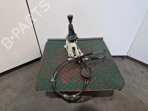 gear-lever-toyota-rav-4-iv-_a4_-2012-2013-2014-2015-2016-2017-2018-2019-36501652 main image