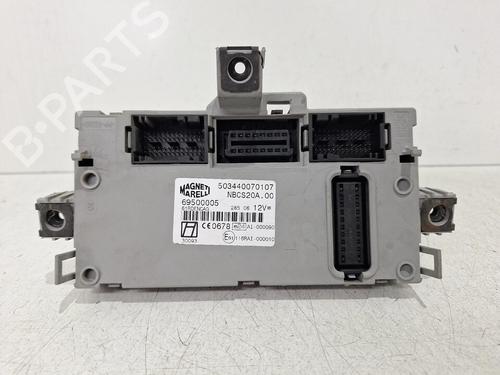 Scatola fusibili Scatola fusibili IVECO DAILY IV Platform/Chassis 35C15 (146 hp) 36540621 36540621