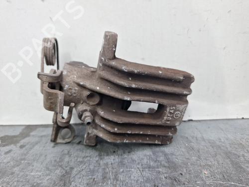 brake-master-cylinder-audi-a6-c5-avant-4b5-4b6-1997-1998-1999-2000-2001-2002-2003-2004-2005-2006-36646601 main image
