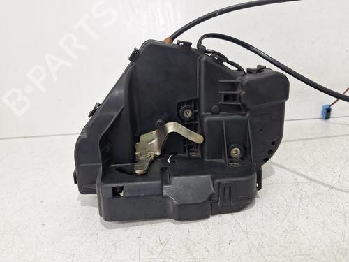 rear-right-lock-mercedes-benz-c-class-w203-2000-2001-2002-2003-2004-2005-2006-2007-36702266 main image