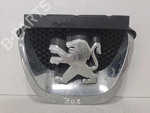 Used Grille Grille 36811884 36811884