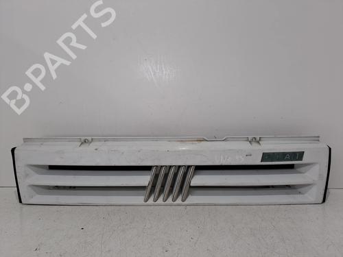 Used Grille Grille 36836046 36836046