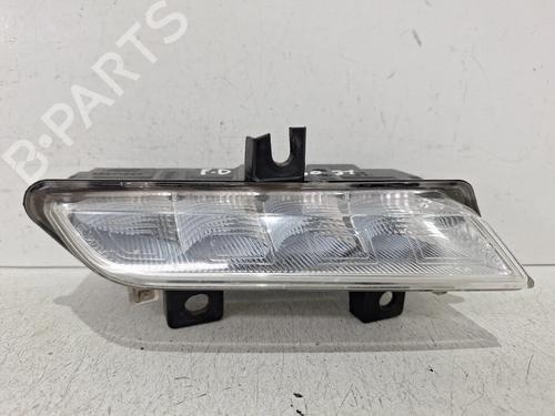 Used Right daytime light Right daytime light 36889911 36889911