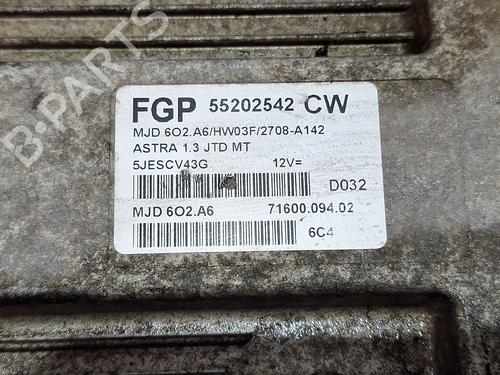 Engine control unit (ECU) OPEL ASTRA H Estate (A04) 1.3 CDTI (L35) | BP37004795M57 - Image 5