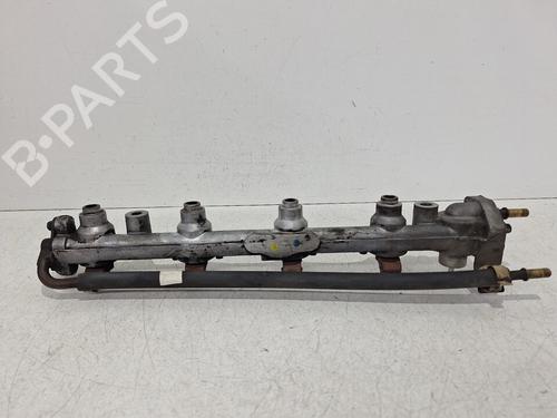 Used Injection rail Injection rail 37004817 37004817