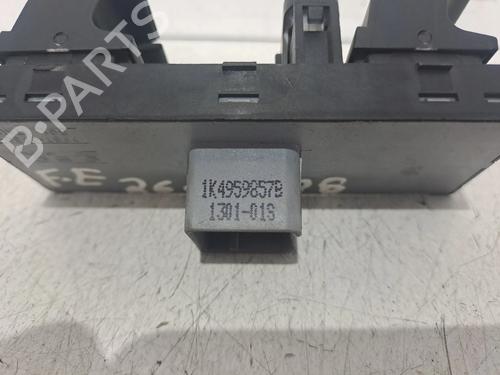 Left front window switch VW GOLF VI Variant (AJ5) 1.6 TDI | BP37082504I27 - Image 3