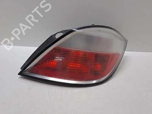 right-taillight-opel-astra-h-a04-2004-2005-2006-2007-2008-2009-2010-2011-2012-2013-2014-37152006 main image