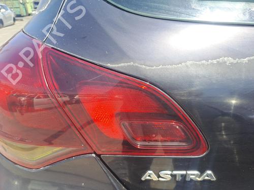 left-tailgate-light-opel-astra-j-p10-2009-2010-2011-2012-2013-2014-2015-2016-38017277 main image