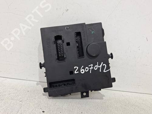 Fuse box RENAULT TWINGO II (CN0_) 1.5 dCi 75 | BP38097865E1 - Image 2
