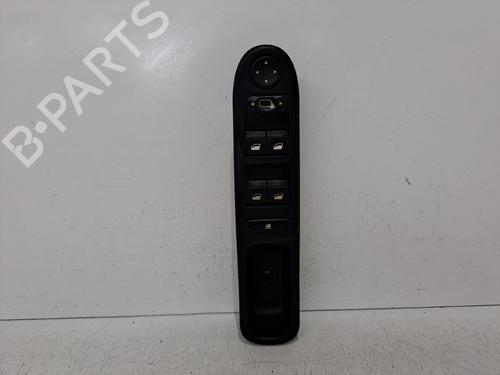 Used Left front window switch Left front window switch 38340018 38340018