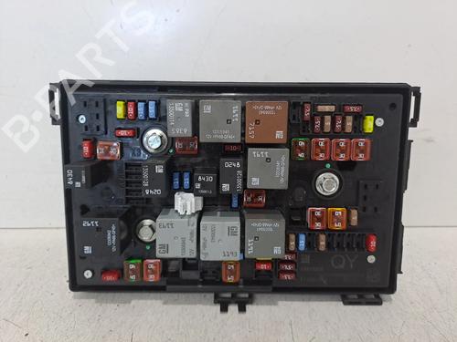 fuse-box-opel-astra-j-p10-2009-2010-2011-2012-2013-2014-2015-2016-38962719 main image
