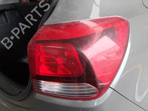 right-taillight-kia-rio-iv-yb-sc-fb-2017-39432731 main image
