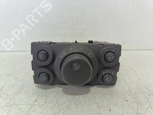 Used Headlight switch Headlight switch OPEL ASTRA H (A04) [2004-2014] 40197210 40197210