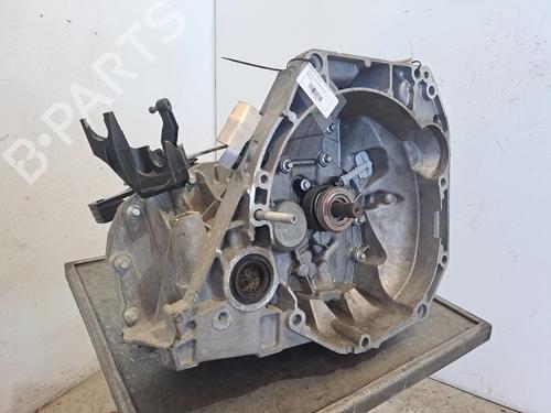 manual-gearbox-renault-captur-i-j5_-h5_-09-tce-90-5v-jr5357-2013-21080159 main image