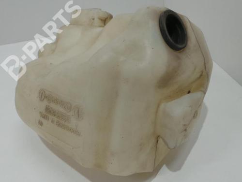 Windscreen washer tank RENAULT MEGANE II (BM0/1_, CM0/1_) 1.5 dCi (BM0F, BM0T, BM2B, CM0F, CM0T) (82 hp) 8200104705