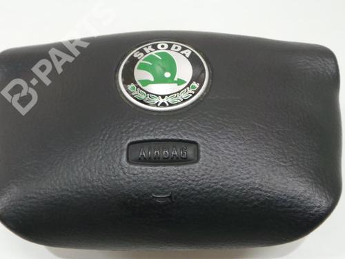 Driver airbag SKODA OCTAVIA I Combi (1U5) 1.6 1U0880201