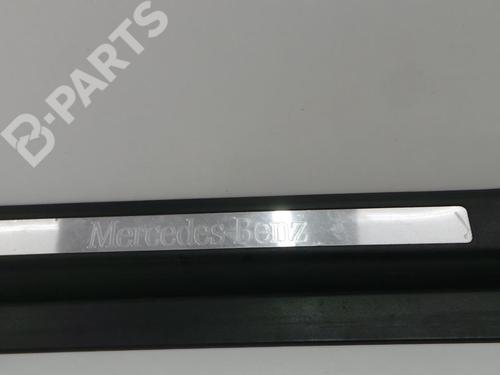 Left sideskirt MERCEDES-BENZ C-CLASS (W203) C 270 CDI (203.016) | BP8210316C115 